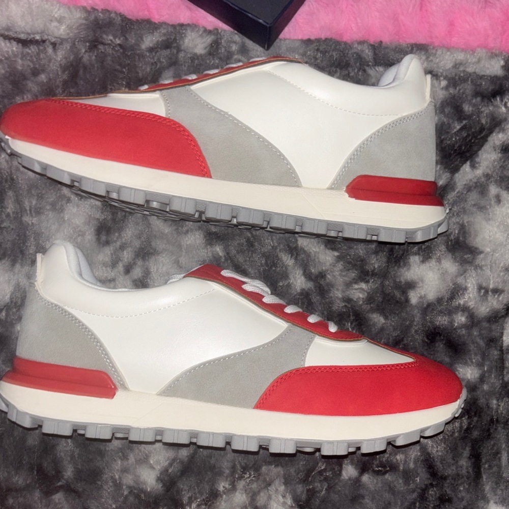 Mazino  Casual Sneakers - White, Red, Gray